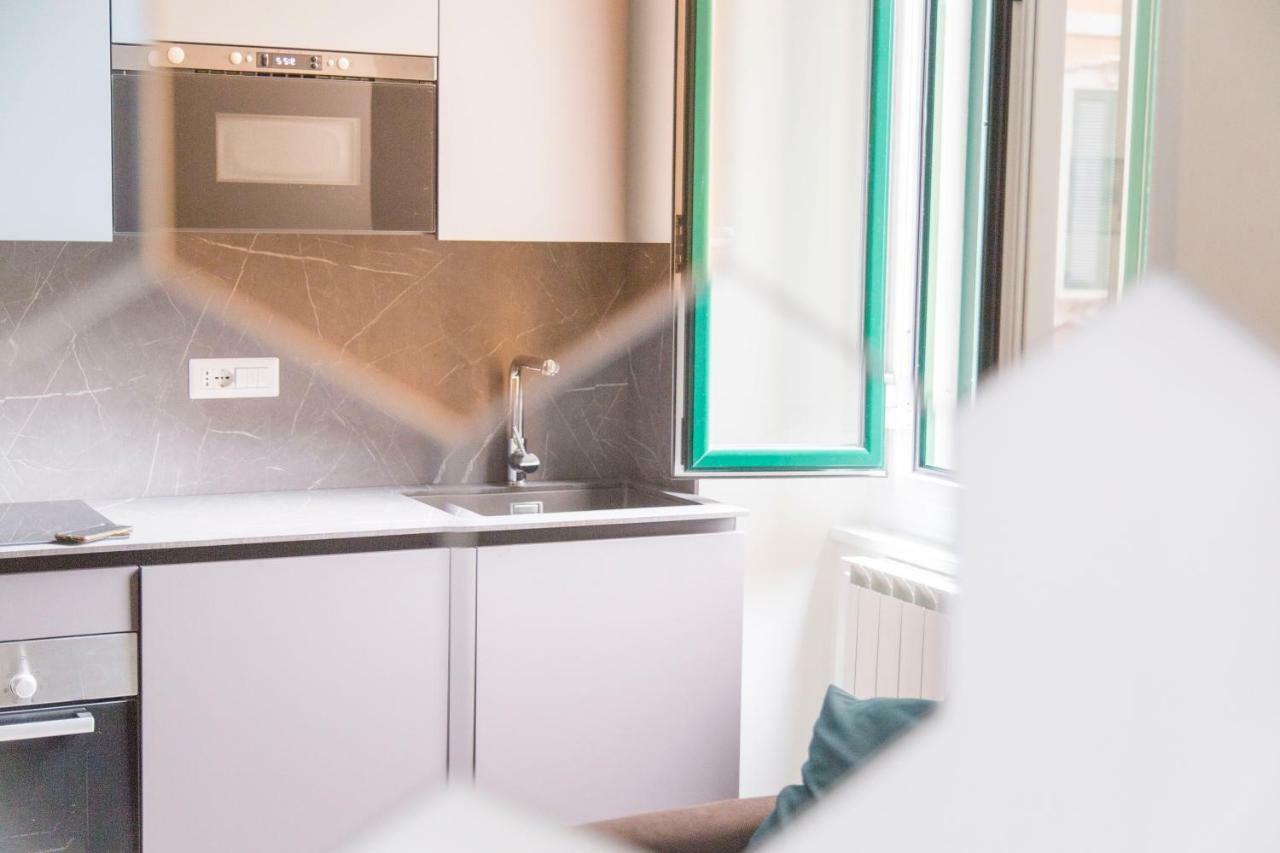 Brand New Apt In Porta Romana Milan Bagian luar foto