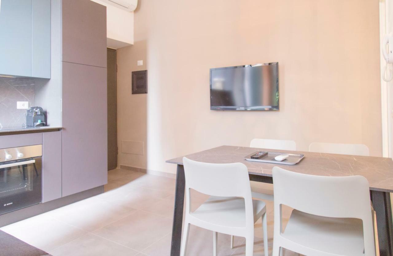 Brand New Apt In Porta Romana Milan Bagian luar foto