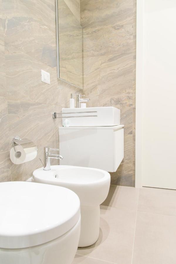 Brand New Apt In Porta Romana Milan Bagian luar foto
